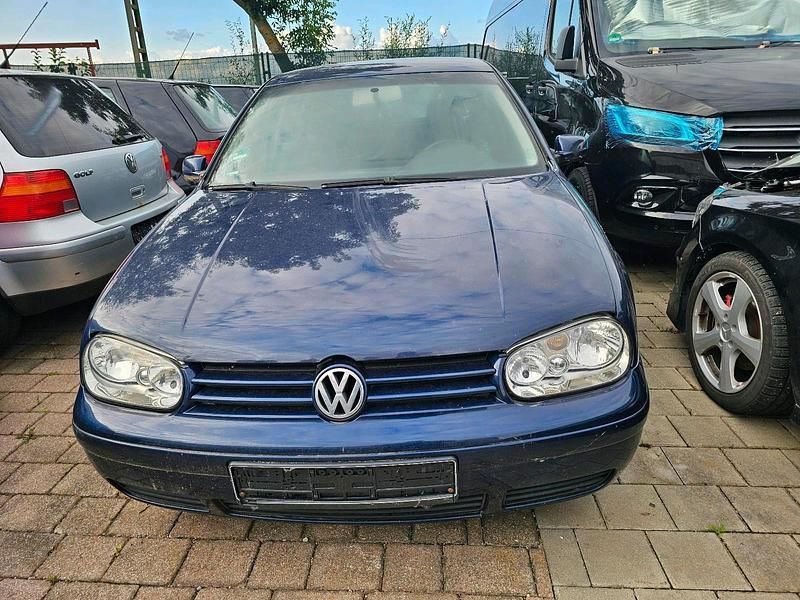 Blau Gebraucht 2003 VW Golf IV Kleinwagen | 690 € (Superpreis) - Bild 1/4