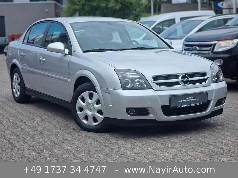 Gebraucht Opel Vectra Edition 101 PS (74 kW) 2005 Silber Limousine
