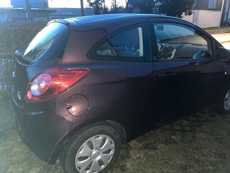 Gebraucht Ford Ka 69 PS (50 kW) 2009 Rot Kleinwagen