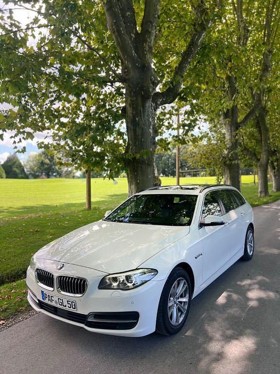 Second-hand BMW 02 190 CP (139 kW) 2016 Alb Berlinǎ