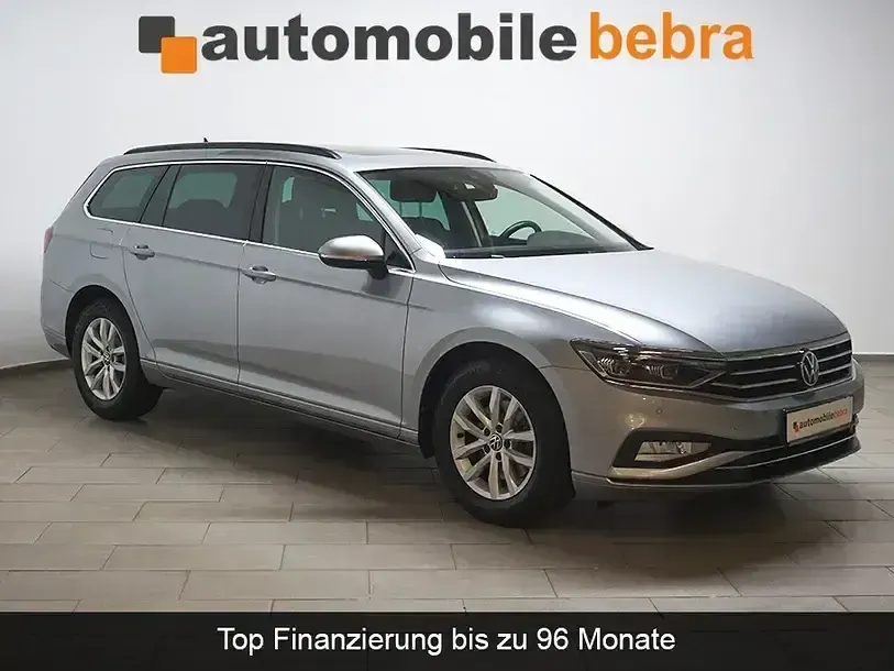 Gebraucht VW Passat Business 150 PS (110 kW) 2023 Pyritsilber Kombi