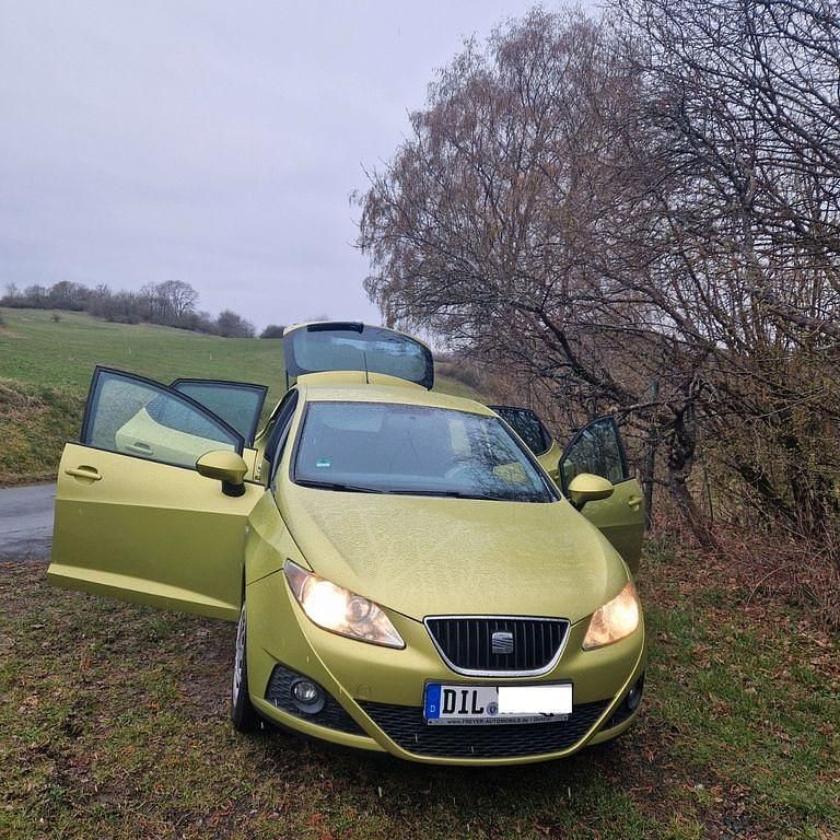 Gebraucht Seat Ibiza 69 PS (50 kW) 2010 Gelb Limousine