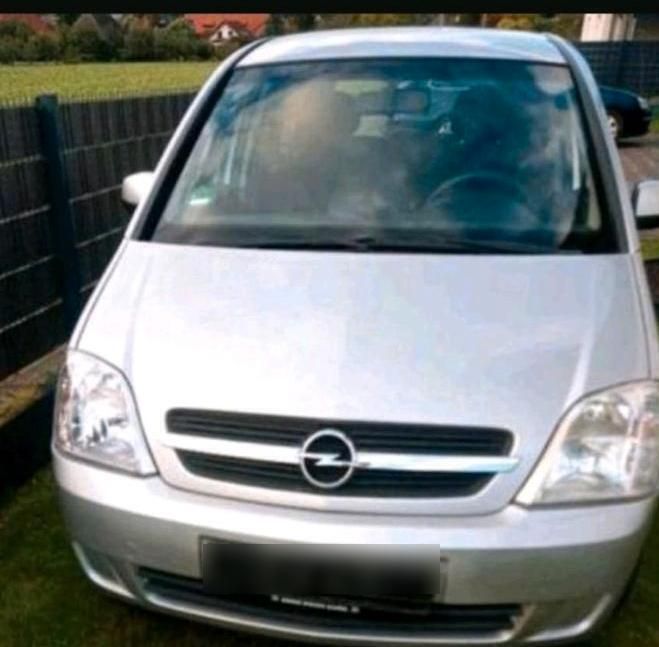 Silber Gebraucht 2004 Opel Meriva Van / Kleinbus | 1.300 € (Guter Preis) - Bild 1/4