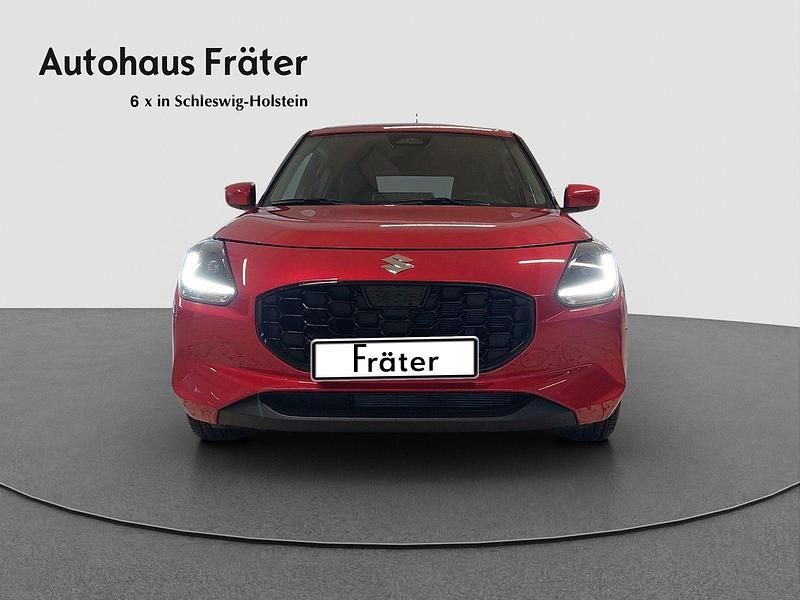 Neu Suzuki Swift Comfort 83 PS (61 kW) 2025 Rot Kleinwagen