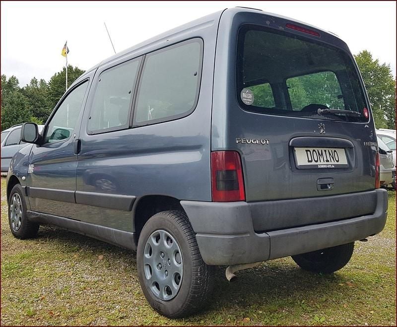 Gebraucht Peugeot Partner 75 PS (55 kW) 2005 Grau Van / Kleinbus