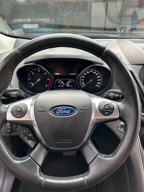 Gebraucht Ford Kuga SYNC Edition 150 PS (110 kW) 2016 Schwarz SUV
