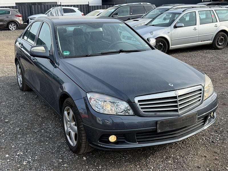 Gebraucht Mercedes C220 170 PS (125 kW) 2008 Grau Limousine