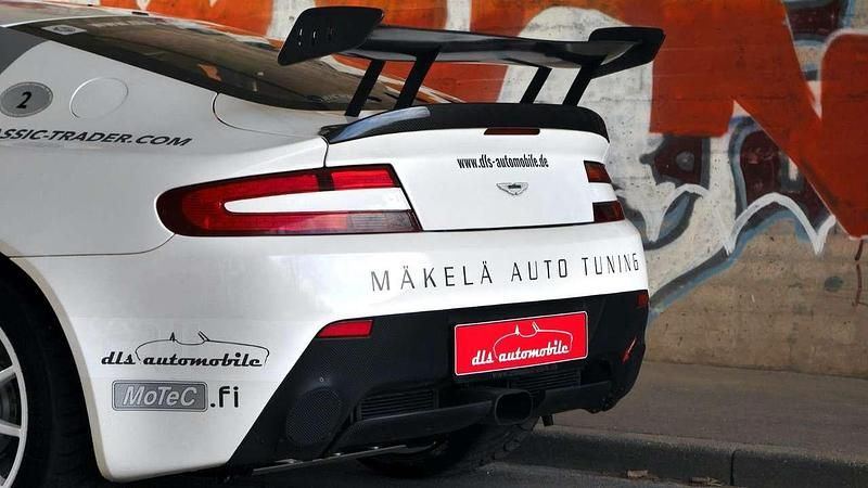 Gebraucht Aston Martin V8 500 PS (367 kW) 2012 Weiß Coupé