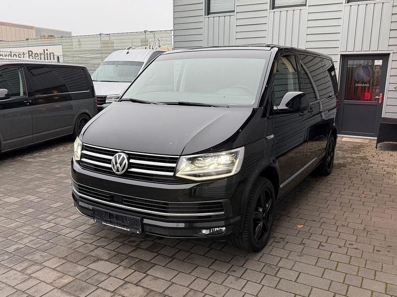 Gebraucht VW Multivan Highline 204 PS (150 kW) 2017 Deep black perlefekt Van