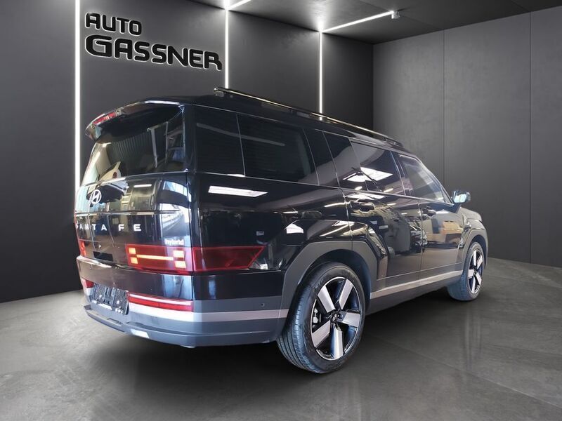 Gebraucht Hyundai Santa Fe Comfort 215 PS (158 kW) 2025 Schwarz SUV