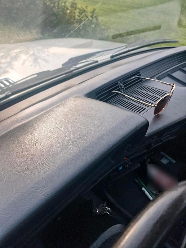 Gebraucht BMW 323 160 PS (117 kW) 1980 Silber Limousine