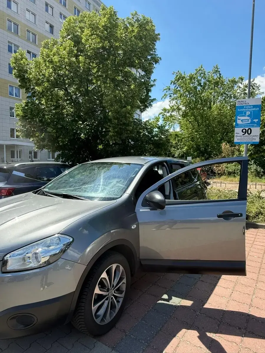 Gebraucht Nissan Qashqai +2 117 PS (86 kW) 2012 Grau SUV