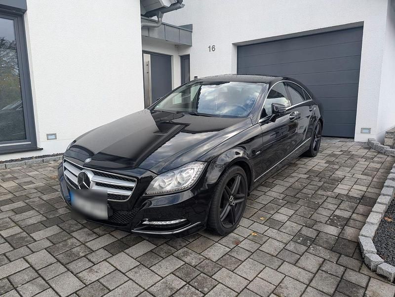 Schwarz Gebraucht 2012 Mercedes CLS350 Coupé | 16.500 € (Guter Preis) - Bild 1/4