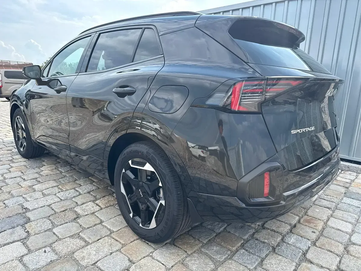 Neu Kia Sportage GT-Line 179 PS (131 kW) 2025 Schwarz metallic SUV