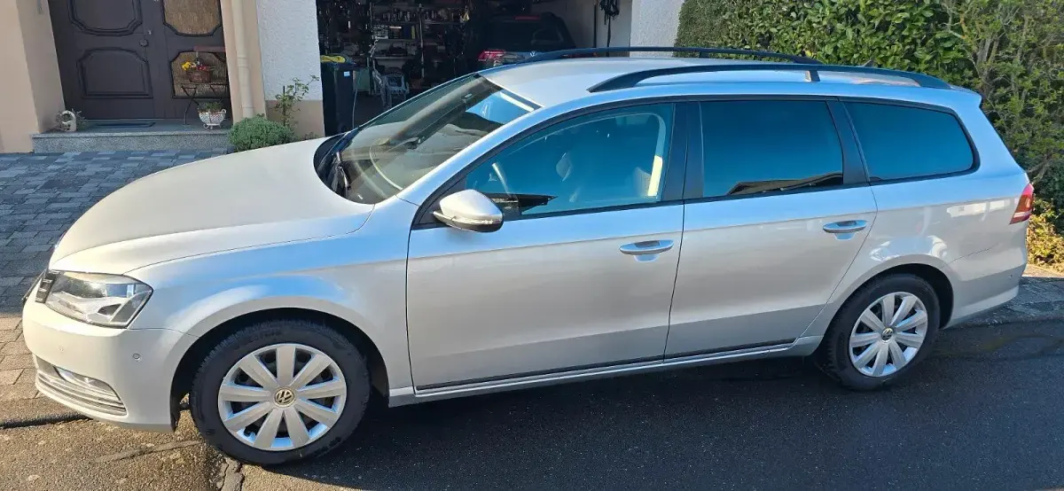 Gebraucht VW Passat 140 PS (102 kW) 2014 Silber Kombi