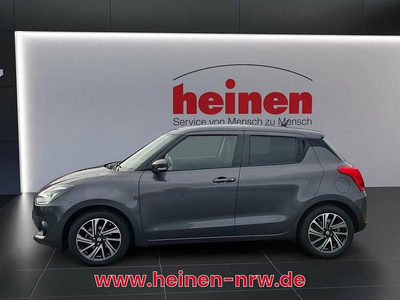 Gebraucht Suzuki Swift Comfort 83 PS (61 kW) 2021 Mineral gray met Kleinwagen