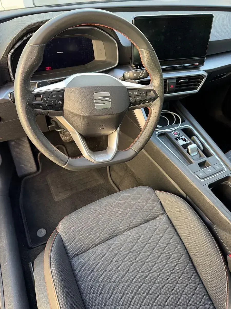 Gebraucht Seat Leon FR 204 PS (150 kW) 2021 Schwarz Limousine