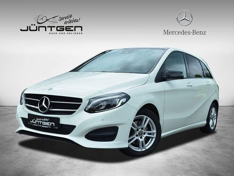 Zirrusweiß Gebraucht 2018 Mercedes B180 Style Van / Kleinbus | 19.888 € (Fairer Preis) - Bild 1/4