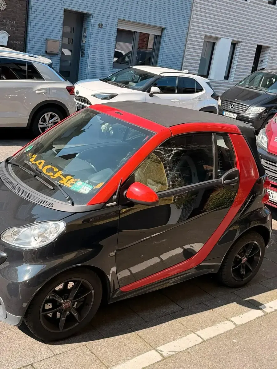 Gebraucht Smart ForTwo Cabrio 98 PS (72 kW) 2012 Schwarz Cabrio