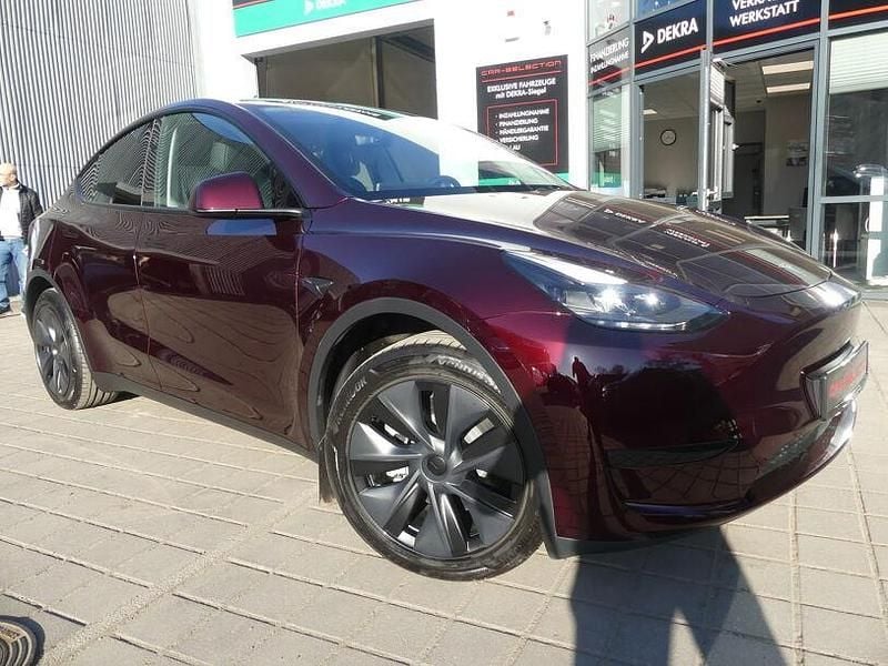 Gebraucht Tesla Model Y RWD 235 kW (320 PS) 2024 Rot (metallic) SUV
