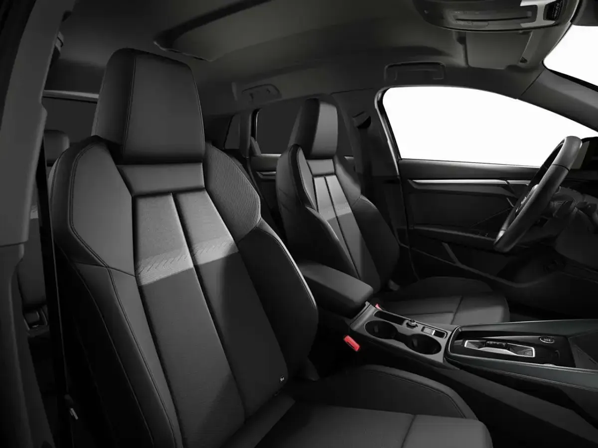 Gebraucht Audi A3 S-Line 150 PS (110 kW) 2025 Mythosschwarz Limousine