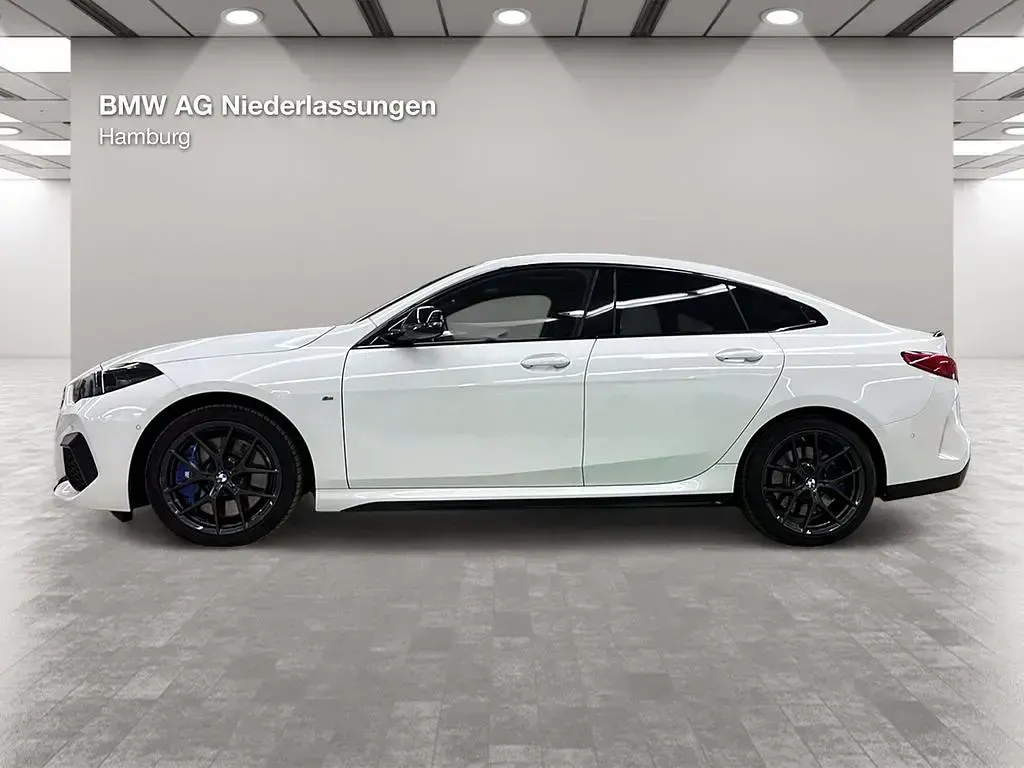 Gebraucht BMW M235 Sport Line 306 PS (225 kW) 2022 Weiß Coupé
