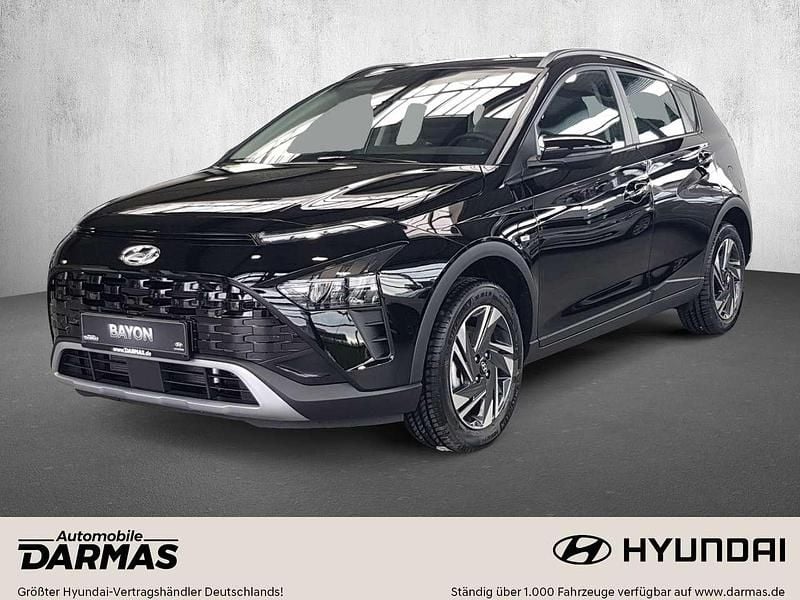 Phantom black Gebraucht 2024 Hyundai Bayon Trend SUV | 16.590 € (Superpreis) - Bild 1/4