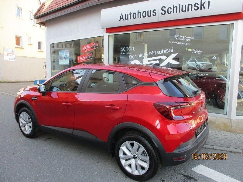 Gebraucht Mitsubishi ASX Basis 91 PS (66 kW) 2025 Rot SUV