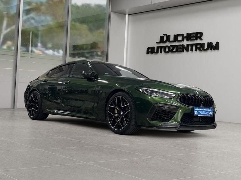 Grün Gebraucht 2020 BMW M8 Competition Edition Coupé | 79.990 € (Guter Preis) - Bild 1/4