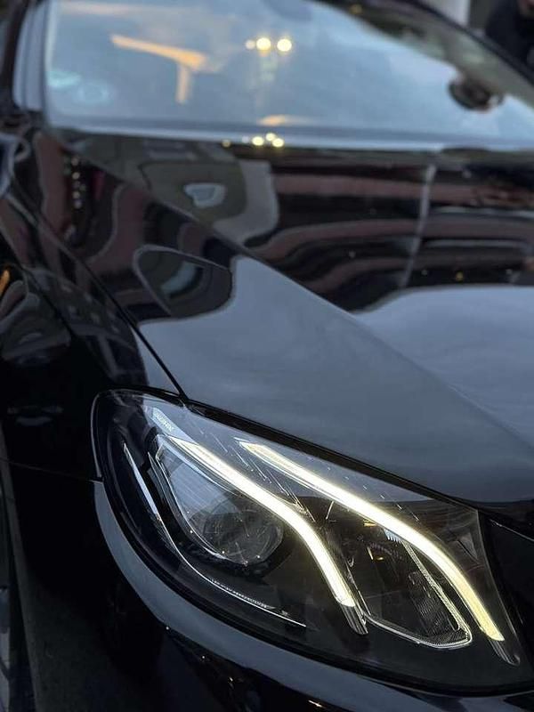 Gebraucht Mercedes E220 Avantgarde 194 PS (142 kW) 2018 Kombi