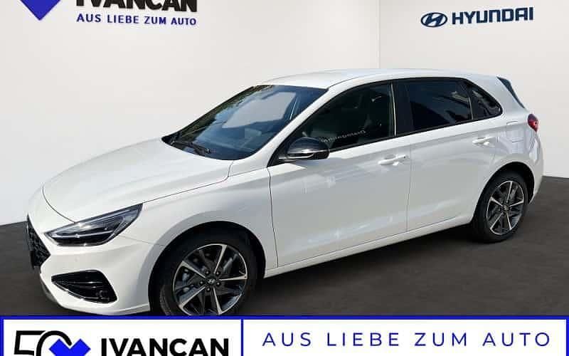 Weiß Neu 2025 Hyundai i30 Advantage Kombi | 27.990 € (Fairer Preis) - Bild 1/4