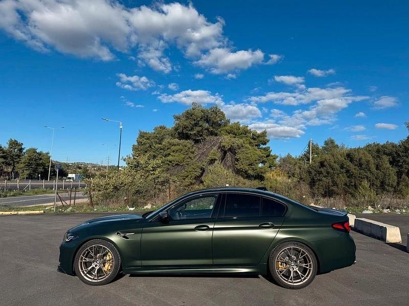 Grün Gebraucht 2022 BMW M5 Limousine | 153.000 € (Guter Preis) - Bild 1/4