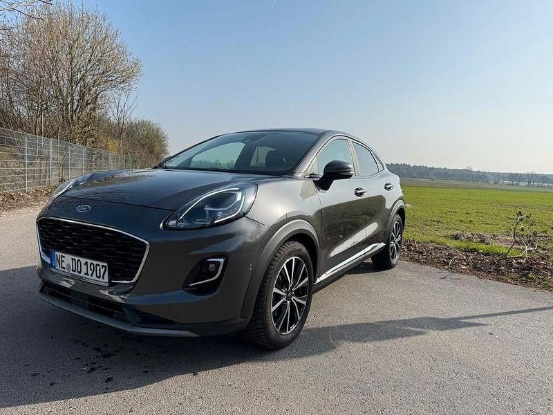 Gebraucht Ford Puma Titanium 155 PS (114 kW) 2022 Grün SUV