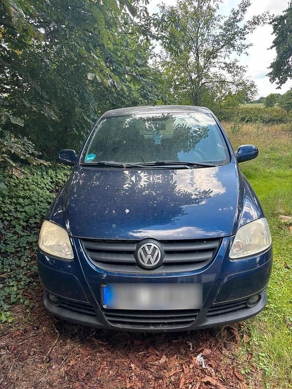 Blau Gebraucht 2005 VW Fox Kleinwagen | 650 € (Superpreis) - Bild 1/4