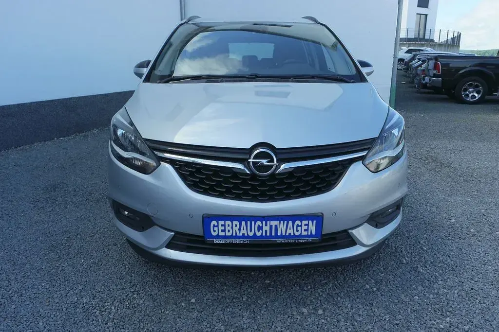Gebraucht Opel Zafira Active 140 PS (102 kW) 2017 Silber Van / Kleinbus