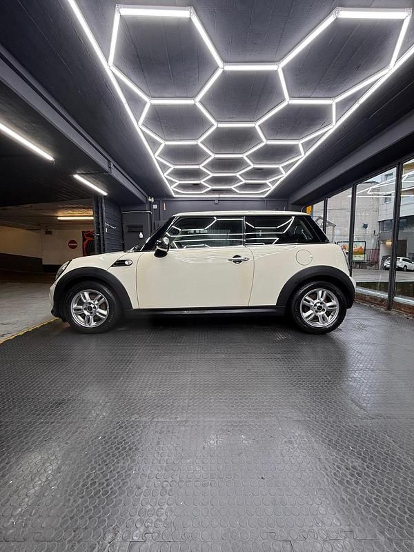 Usata Mini ONE 98 CV (72 kW) 2011 Bianco Utilitaria