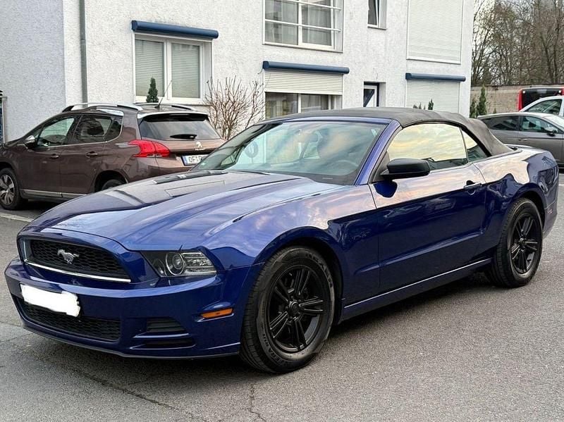 Gebraucht Ford Mustang 305 PS (224 kW) 2012 Blau Cabrio