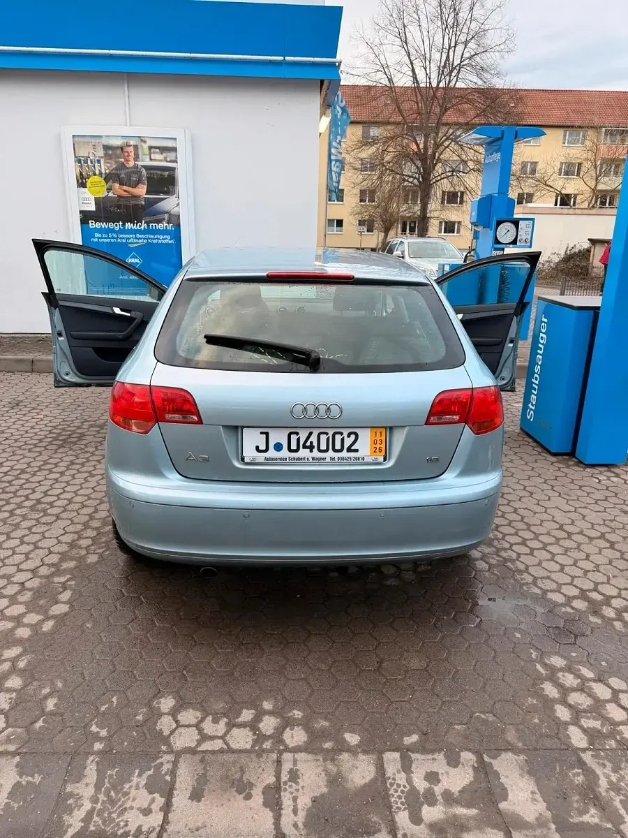 Gebraucht Audi A3 116 PS (85 kW) 2004 Blau Kleinwagen