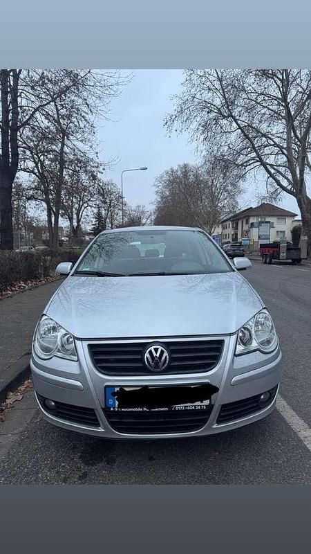 Gebraucht VW Polo Trendline 80 PS (58 kW) 2009 Limousine