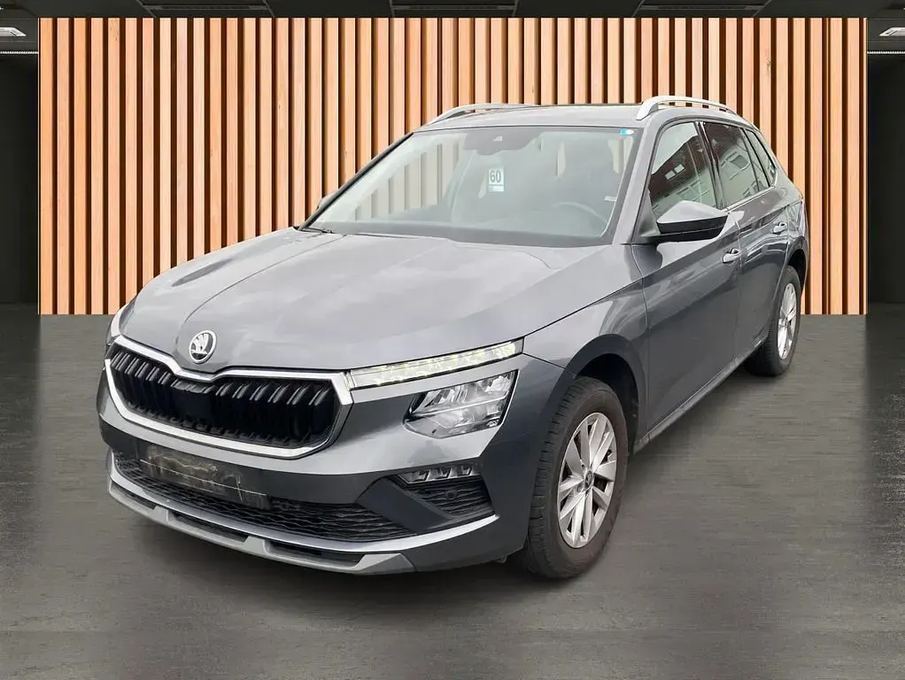 Gebraucht Skoda Kamiq Selection 116 PS (85 kW) 2025 Grau SUV