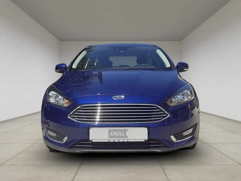 Gebraucht Ford Focus Titanium 101 PS (74 kW) 2016 Blau Limousine
