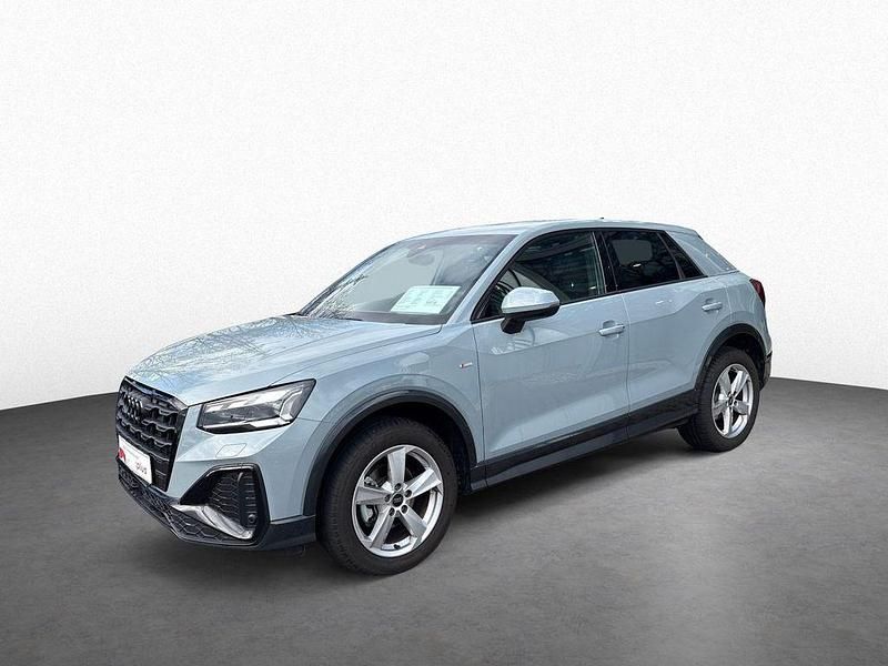 Gebraucht Audi Q2 S-Line 150 PS (110 kW) 2025 Grau SUV