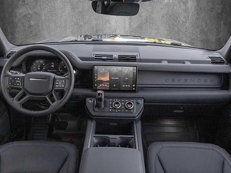 Gebraucht Land Rover Defender SE Dynamic 252 PS (185 kW) 2025 Santorini black SUV