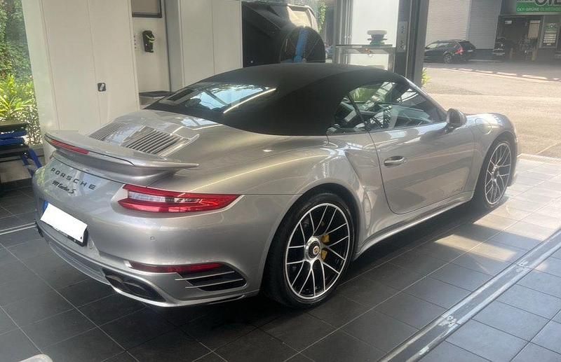 Gebraucht Porsche 911 Turbo S Cabriolet 581 PS (427 kW) 2018 Silber Cabrio