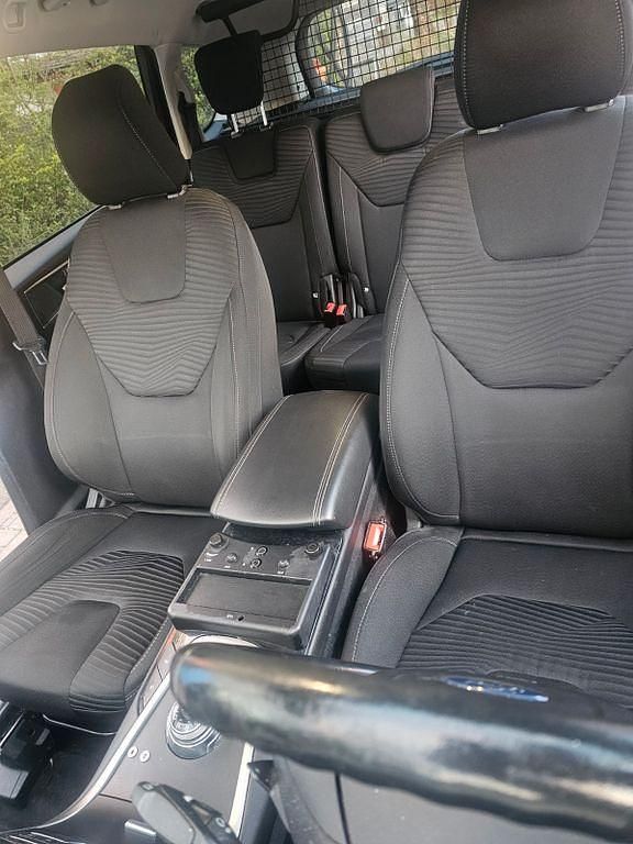 Gebraucht Ford S-MAX Titanium 190 PS (139 kW) 2019 Grau Van / Kleinbus