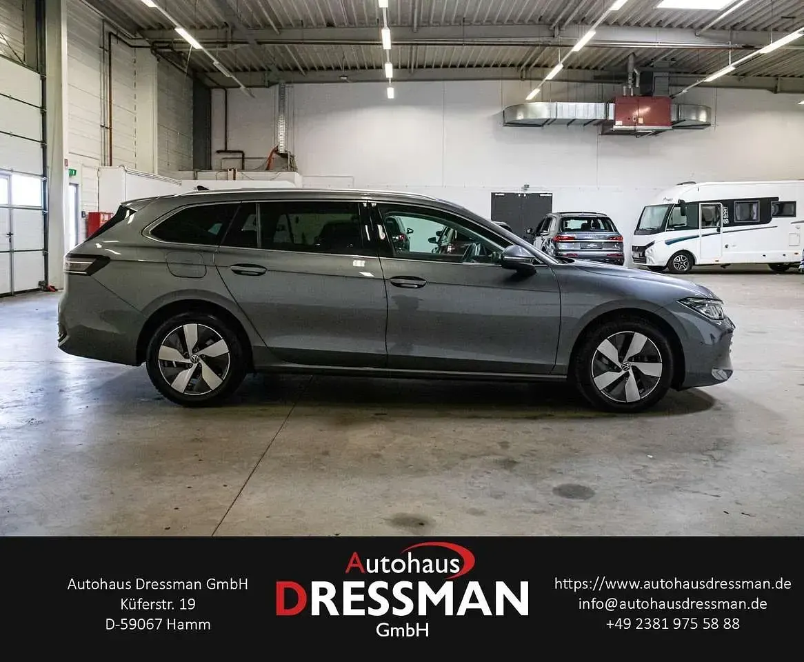 Gebraucht VW Passat Business 150 PS (110 kW) 2025 Diabasgrau metallic Kombi