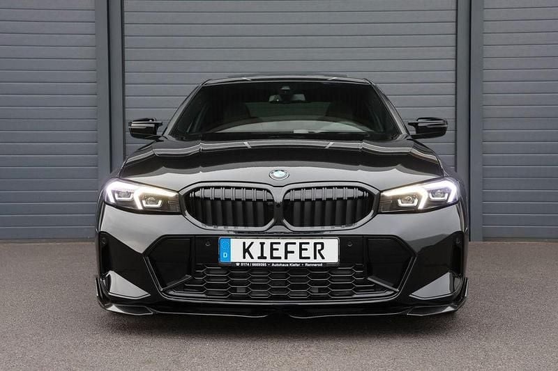 Second-hand BMW 330 Performance 258 CP (189 kW) 2021 Negru Berlinǎ