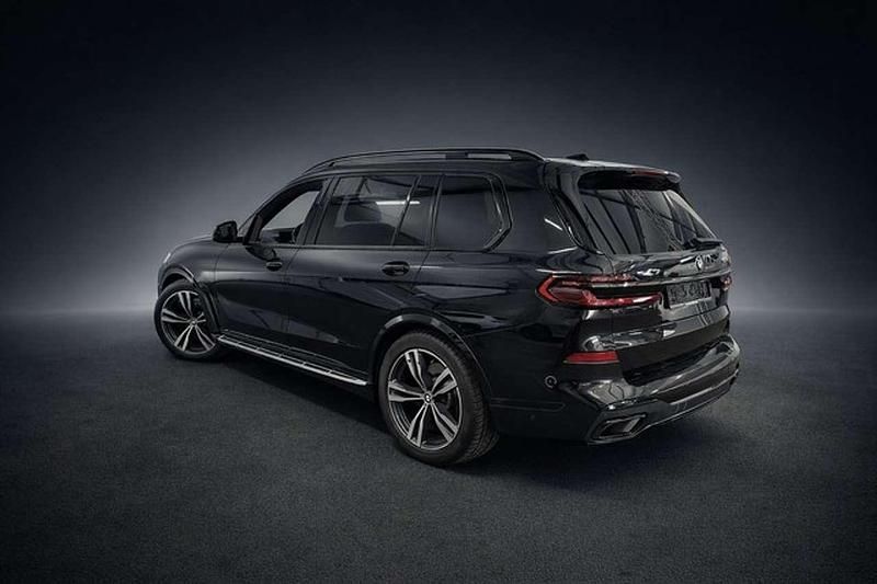 Gebraucht BMW X7 Executive 352 PS (258 kW) 2024 Schwarz SUV