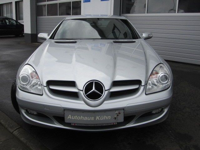 Gebraucht Mercedes SLK200 163 PS (119 kW) 2004 Silber metallic Cabrio