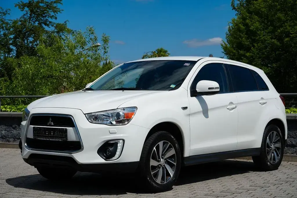 Gebraucht Mitsubishi ASX Comfort Edition 117 PS (86 kW) 2014 Weiß SUV